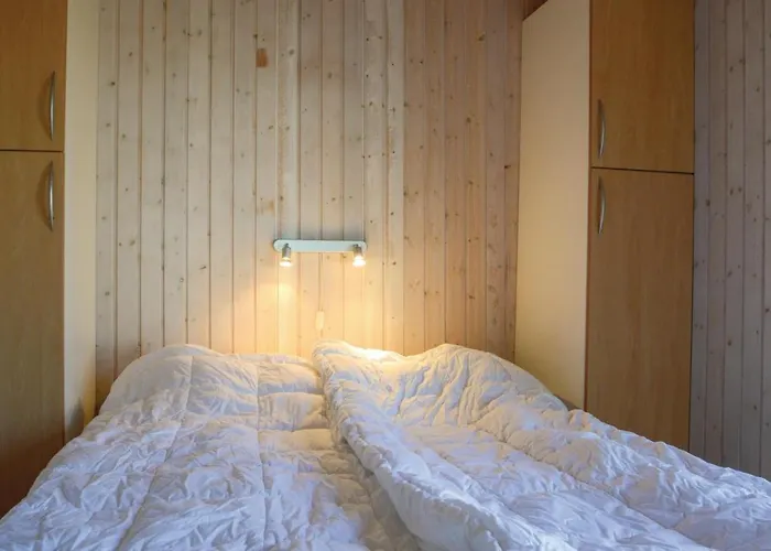 Three-bedroom In Dom wakacyjny *